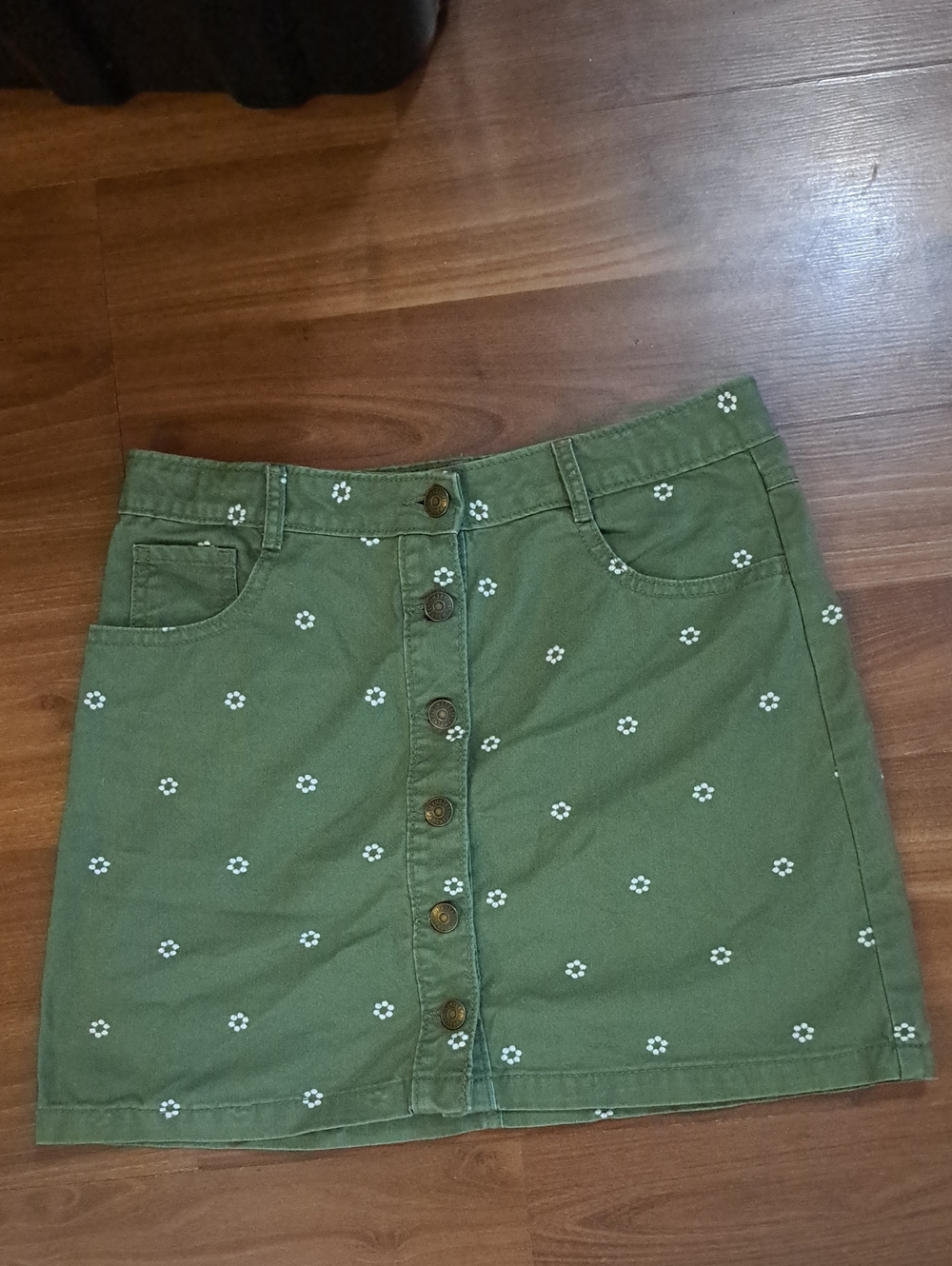 Gymboree Green Button-Front Mini Skirt with White Floral Dots